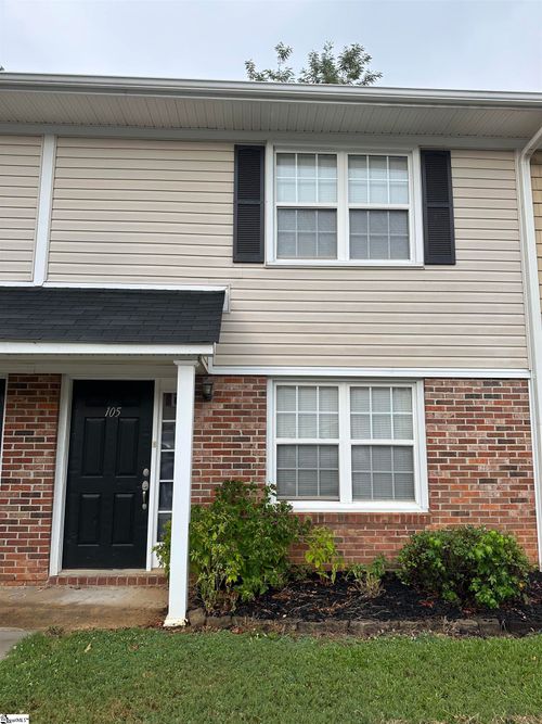 105 Silver Brook Dr, Simpsonville, SC, 29681-2702 | Card Image