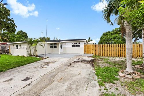 4131 Nw 13th Ave, Oakland Park, FL, 33309-4501 | Card Image