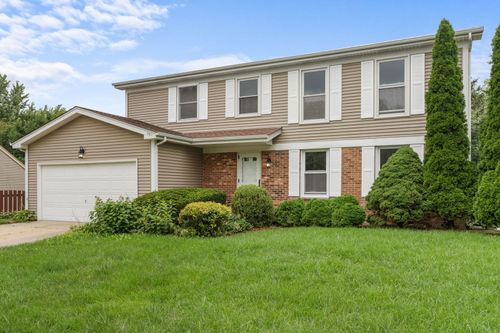 980 Sandalwood Lane, Crystal Lake, IL, 60014 | Card Image