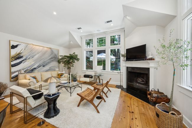 6329 Richmond Ave, House other with 4 bedrooms, 3 bathrooms and null parking in Dallas TX | Image 15