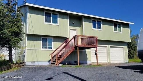 301 Teal Way, Kodiak, AK, 99615-7005 | Card Image
