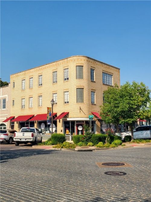 2-121 S 2nd St, Rogers, AR, 72756-4525 | Card Image