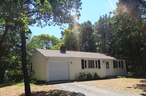 20 Anthony Rd, West Yarmouth, MA, 02673-3779 | Card Image