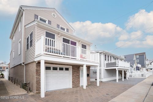 36 Kearney Ave, Seaside Heights, NJ, 08751-1922 | Card Image