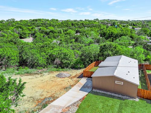 815 Thicket Trl, Granbury, TX, 76048-2731 | Card Image