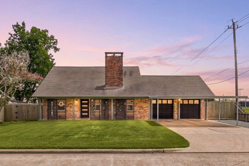 222 W Vaughn Ln, Deer Park, TX, 77536-4836 | Card Image