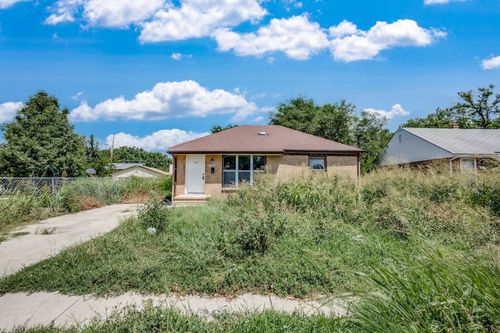 2054 N Piatt Ave, Wichita, KS, 67214-1834 | Card Image