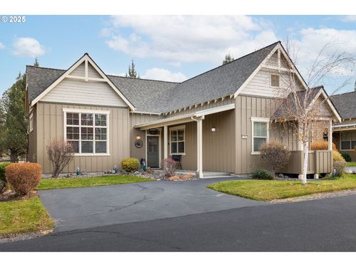 11043 Desert Sky Loop, Redmond, OR, 97756-7096 | Card Image