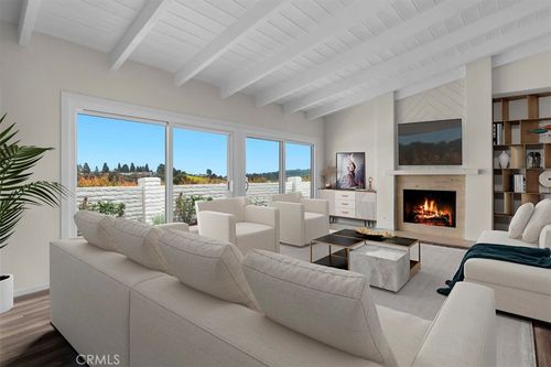 31 Oaktree Ln, Rolling Hills Estates, CA, 90274-3420 | Card Image