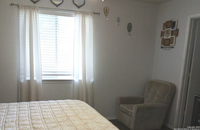 4004 Whisper Rdg, House other with 3 bedrooms, 2 bathrooms and null parking in Schertz TX | Image 12