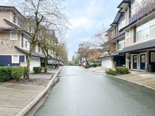 38-18199 70 Ave, Surrey, BC, V3S2N9 | Card Image