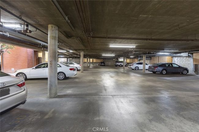 APT-202 - 1313 Valley View Rd, Condo with 2 bedrooms, 2 bathrooms and 2 parking in Glendale CA | Image 29