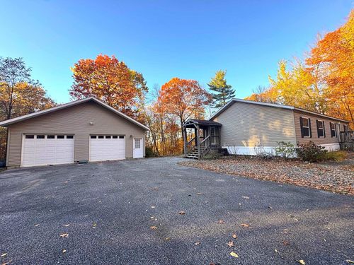 150 Fillmore St, Bennington, VT, 05201-2696 | Card Image