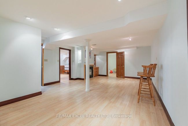 8 Boyd Crt, House other with 6 bedrooms, 3 bathrooms and 8 parking in Markham ON | Image 22