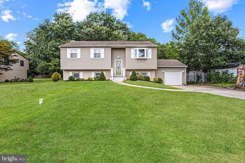 6 Latham Way, SICKLERVILLE, NJ, 08081-1603 | Card Image
