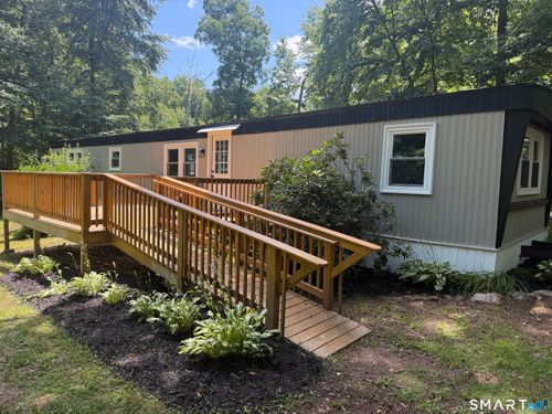 11 Paradise Dr, Brooklyn, CT, 06234-2632 | Card Image