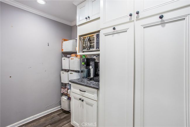Pantry | Image 17