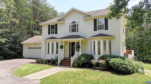 112 Pine Crest Ln, GORDONSVILLE, VA, 22942-6327 | Card Image