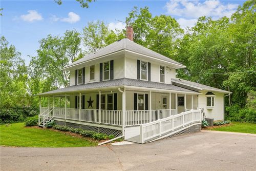 3220 50th Ave, Knapp, WI, 54749-9102 | Card Image
