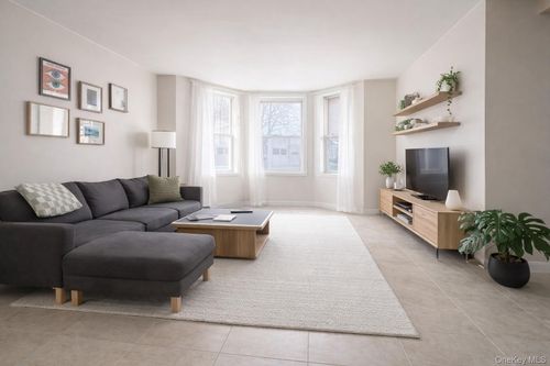 21-51 48th St, Astoria, NY, 11105-1311 | Card Image