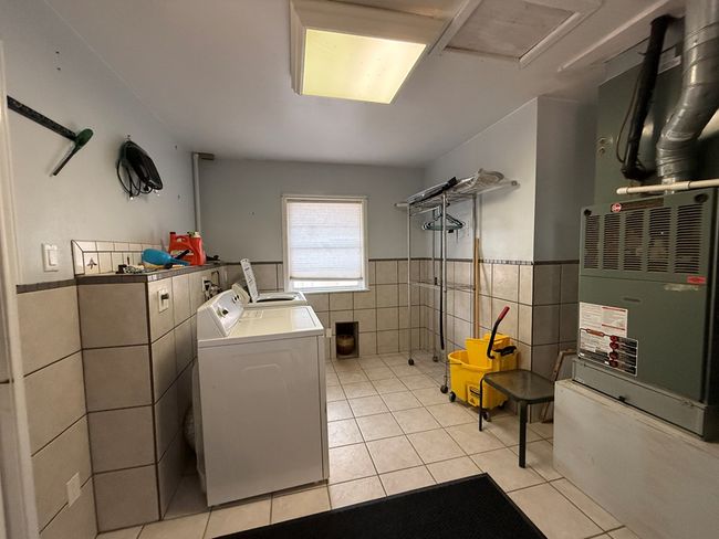 8610 State Highway 17, House other with 6 bedrooms, 4 bathrooms and 3 parking in Balmorhea TX | Image 37