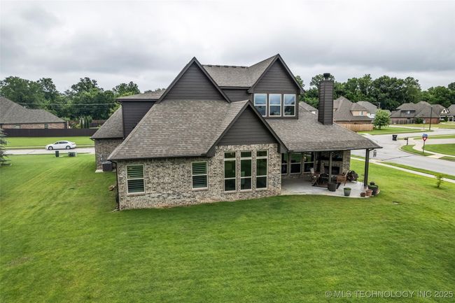 6808 S Chestnut Ave, House other with 4 bedrooms, 3 bathrooms and null parking in Broken Arrow OK | Image 55