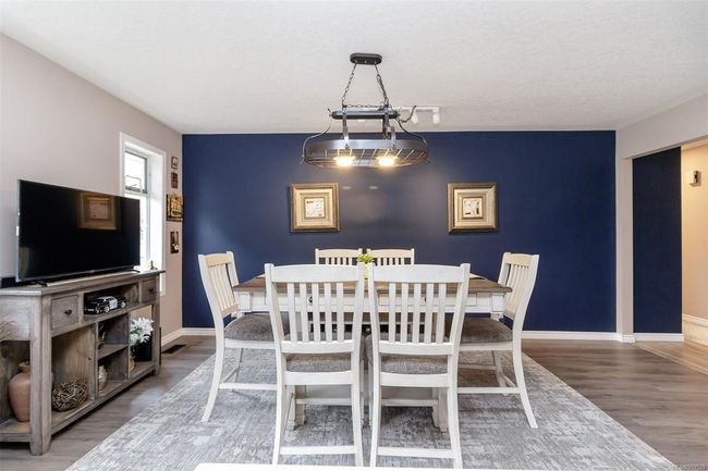 5958 Tweedsmuir Cres, House other with 3 bedrooms, 2 bathrooms and 4 parking in Nanaimo BC | Image 14