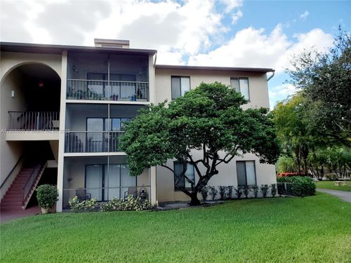apt-f2-201 Foxtail Dr, Greenacres, FL, 33415-6147 | Card Image