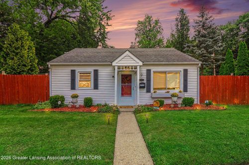2715 Marion Ave, Lansing, MI, 48910-2515 | Card Image