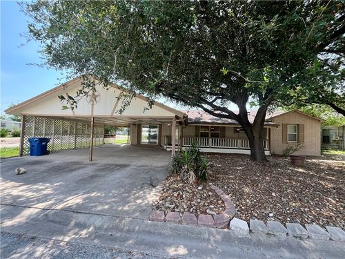 306 N Texas Ave, Freer, TX, 78357 | Card Image