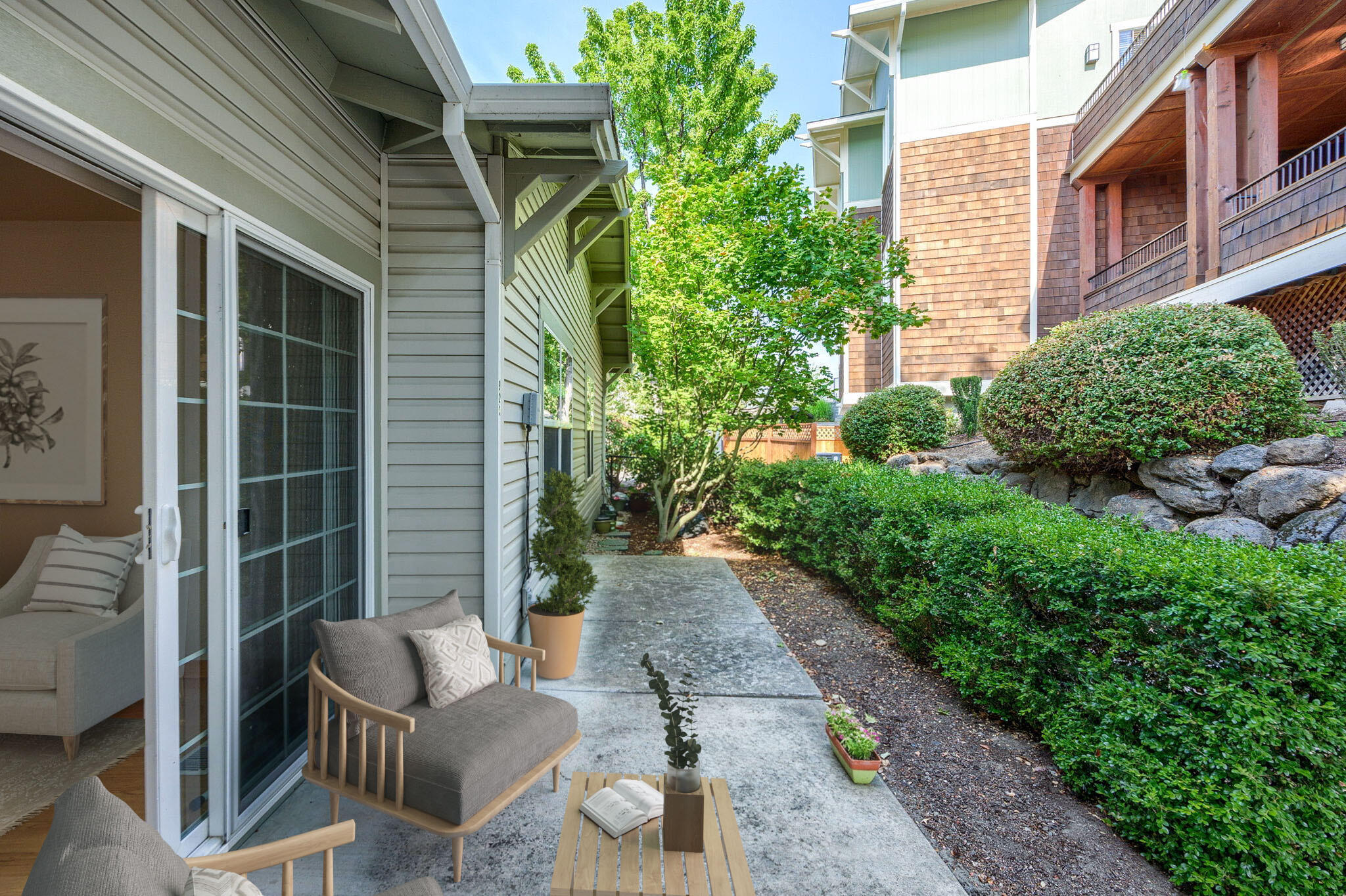 Mountain Meadows Cir, Ashland, OR 97520
