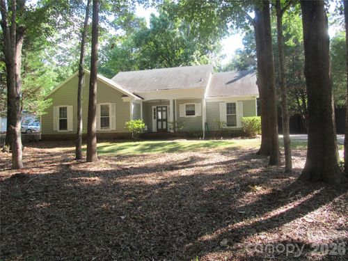 9024 Gamesford Dr, Charlotte, NC, 28277-5638 | Card Image