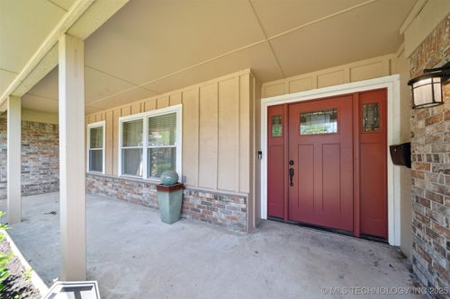 9123 E 38th St, Tulsa, OK, 74145-3433 | Card Image