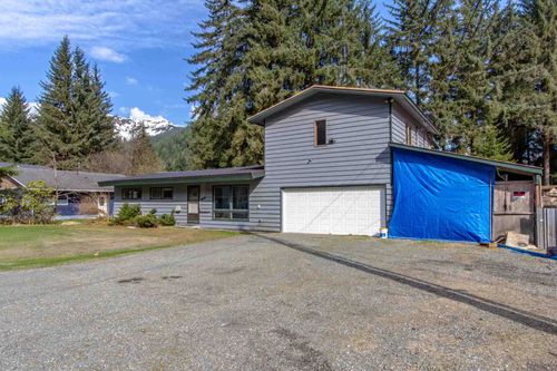 2380 Oday Dr, Juneau, AK, 99801-8009 | Card Image