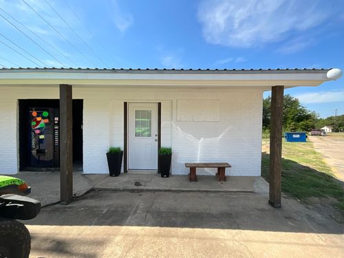 b-501 W Garland St, Grand Saline, TX, 75140-1601 | Card Image
