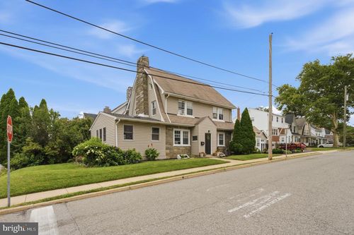 301 N Manoa Rd, HAVERTOWN, PA, 19083-4403 | Card Image