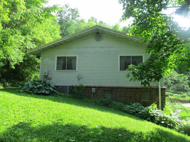 E4579 County Road Gg, House other with 3 bedrooms, 2 bathrooms and null parking in Hillpoint WI | Image 10
