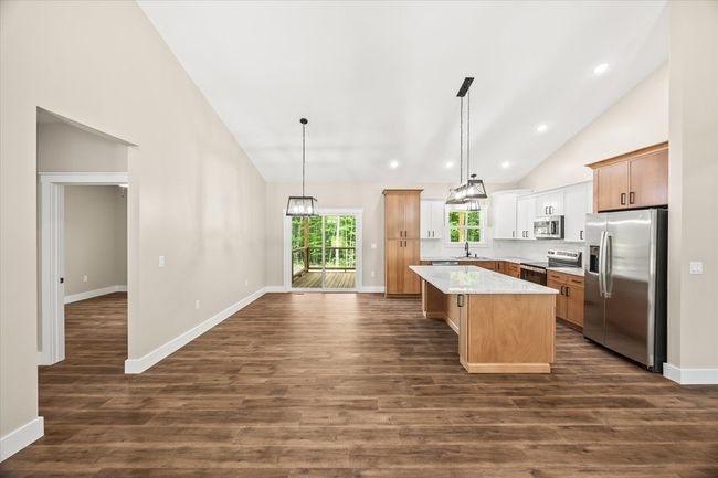 305 Georgee Rd, House other with 3 bedrooms, 2 bathrooms and 2 parking in Jamestown TN | Image 5