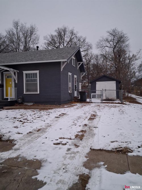 1110 High St, Beatrice, NE, 68310-3041 | Card Image