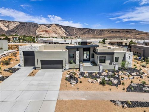 5476 N Johnson Arch Dr, St George, UT, 84770-1512 | Card Image