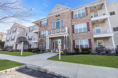 622 Sophee Ln, Lakewood, NJ, 08701-6236 | Card Image