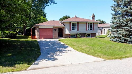 804 Ruby St, Port Elgin, ON, N0H2C4 | Card Image