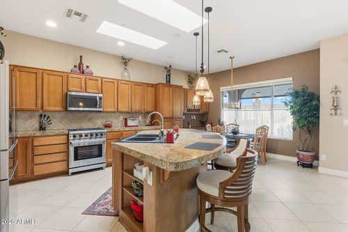 41712 N Golf Crest Rd, Anthem, AZ, 85086-1052 | Card Image