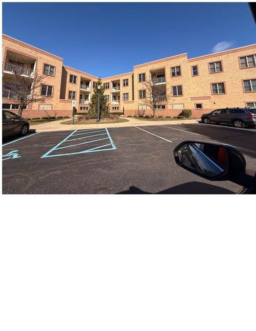 unit-306-29 E 6th St, Holland, MI, 49423-2860 | Card Image