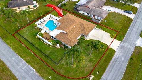 601 Se Karrigan Ter, Port St Lucie, FL, 34983-3237 | Card Image