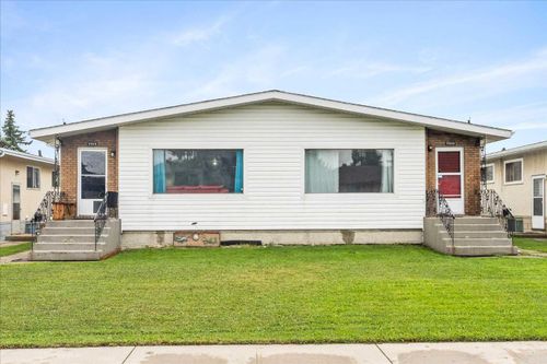 7311 / 7313 79 Avenue, Edmonton, AB, T6B0C4 | Card Image