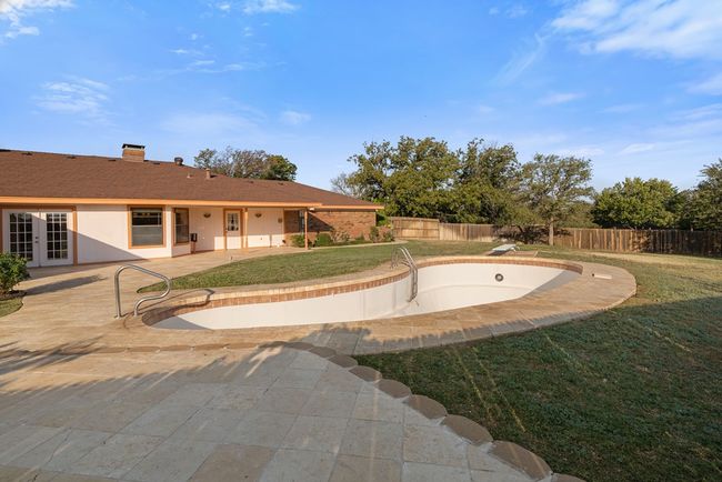 4 Glenwick Cv, House other with 3 bedrooms, 2 bathrooms and 2 parking in Big Spring TX | Image 7