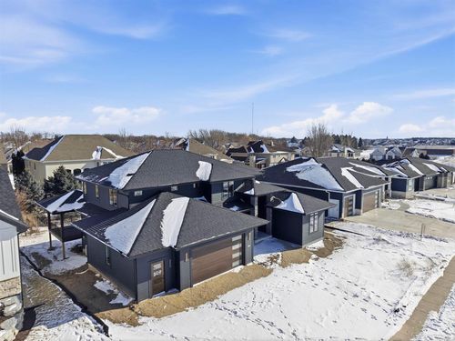 819 Schewe Rd, Middleton, WI, 53562-4441 | Card Image