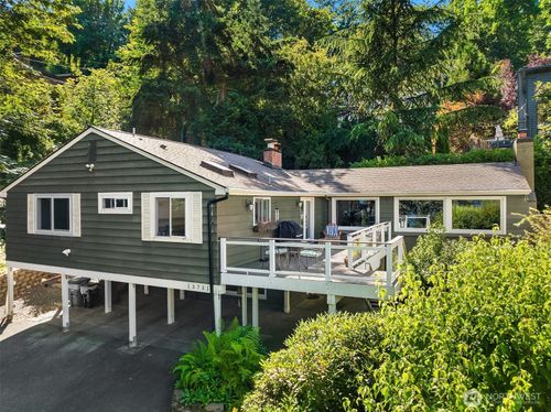 13731 42nd Pl Ne, Seattle, WA, 98125-3829 | Card Image