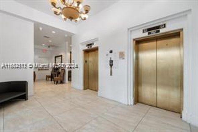 APT-612 - 2280 Sw 32 Nd Ave, Condo with 2 bedrooms, 2 bathrooms and null parking in Miami FL | Image 8